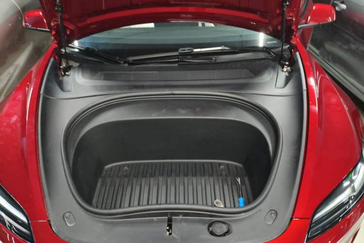 Used Tesla Model 3 2024 High-Performance All-Wheel-Drive Version Engine Bay