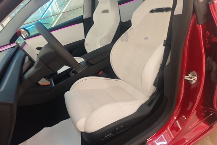 Used Tesla Model 3 2024 High-Performance All-Wheel-Drive Version Left Front Seat