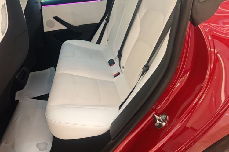 Used Tesla Model 3 2024 High-Performance All-Wheel-Drive Version Left Rear Seat