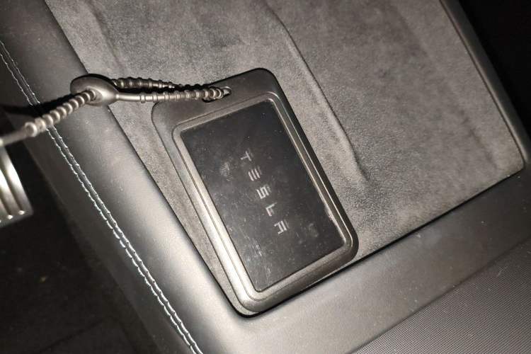 Used Tesla Model 3 2024 High-Performance All-Wheel-Drive Version Vehicle Key