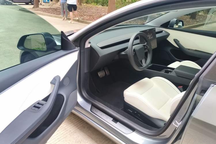 Used Tesla Model 3 2024 High-Performance All-Wheel-Drive Version Driver Seat