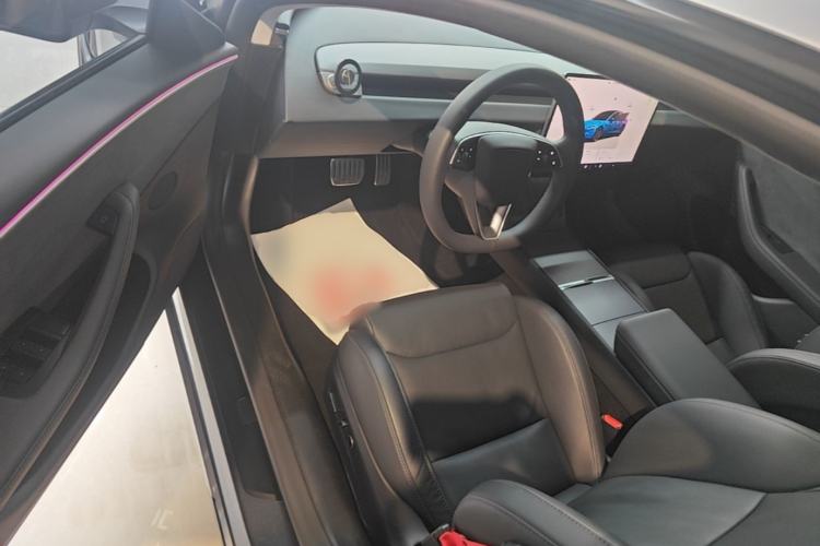 Used Tesla Model 3 2024 High-Performance All-Wheel-Drive Version Driver Seat