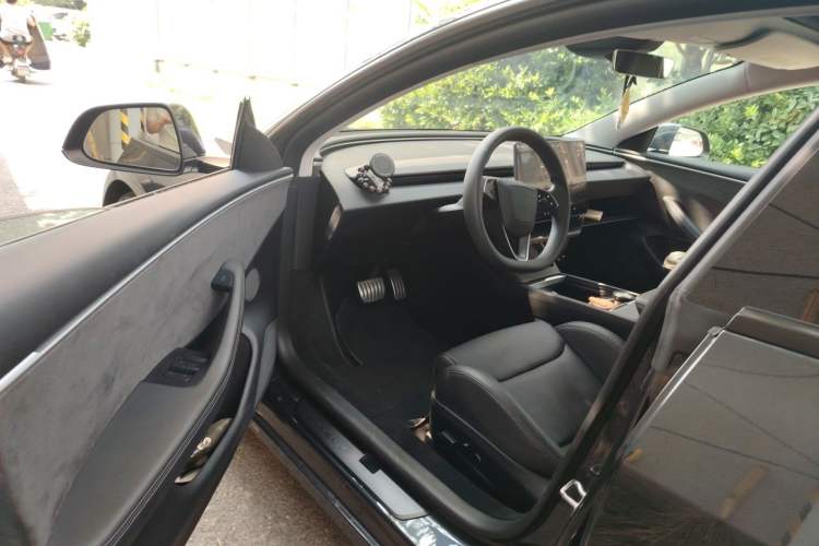 Used Tesla Model 3 2024 High-Performance All-Wheel-Drive Version Driver Seat