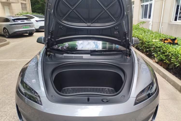 Used Tesla Model 3 2024 High-Performance All-Wheel-Drive Version Engine Bay