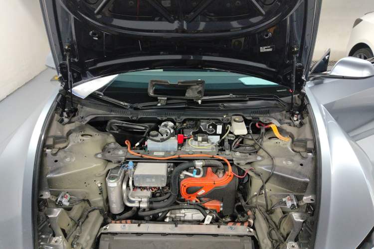 Used Tesla Model 3 2024 High-Performance All-Wheel-Drive Version Engine Bay