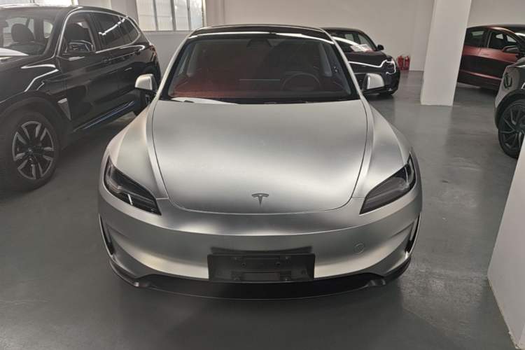 Used Tesla Model 3 2024 High-Performance All-Wheel-Drive Version Front