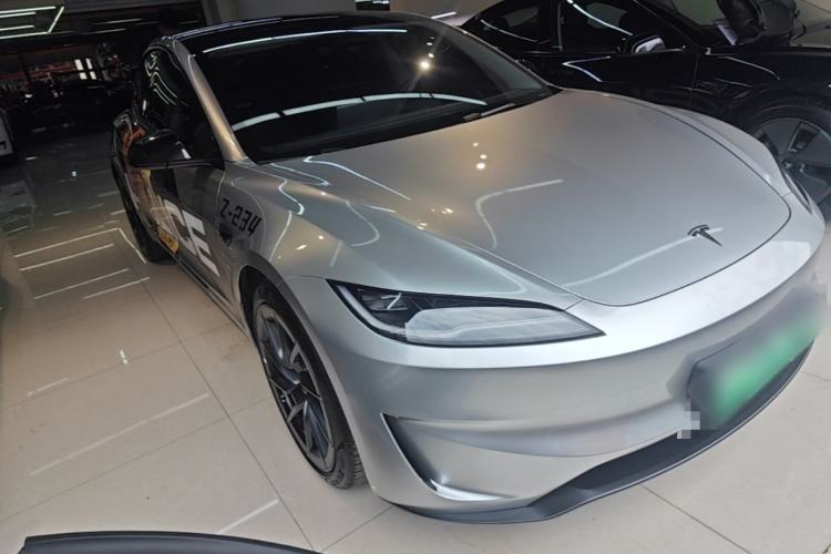 Used Tesla Model 3 2024 High-Performance All-Wheel-Drive Version Front Right 45 Deg