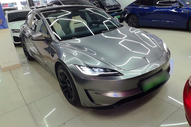 Used Tesla Model 3 2024 High-Performance All-Wheel-Drive Version Front Right 45 Deg