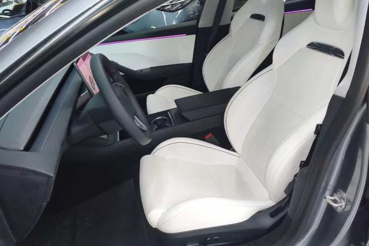 Used Tesla Model 3 2024 High-Performance All-Wheel-Drive Version Left Front Seat