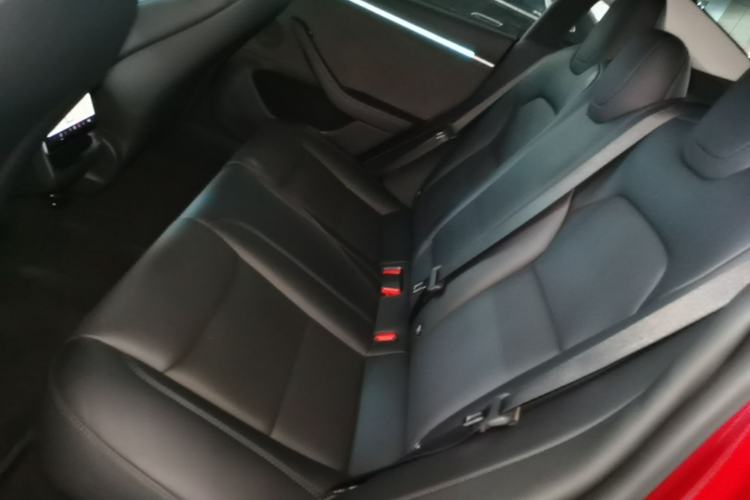 Used Tesla Model 3 2024 High-Performance All-Wheel-Drive Version Left Rear Seat
