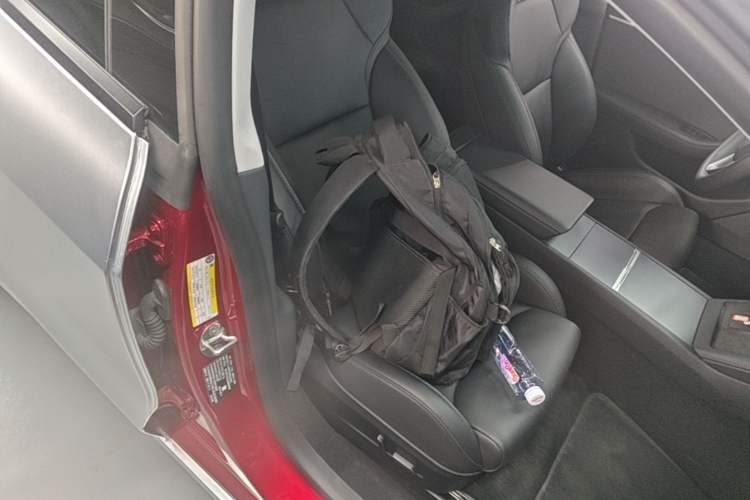Used Tesla Model 3 2024 High-Performance All-Wheel-Drive Version Right Front Seat