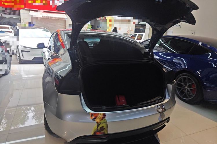 Used Tesla Model 3 2024 High-Performance All-Wheel-Drive Version Trunk