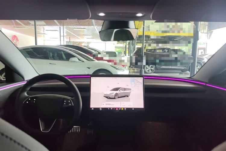 Used Tesla Model 3 2024 High-Performance All-Wheel-Drive Version Center Console