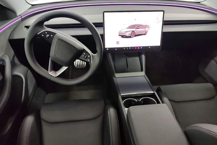 Used Tesla Model 3 2024 High-Performance All-Wheel-Drive Version Center Console