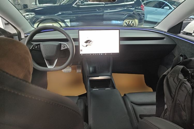 Used Tesla Model 3 2024 High-Performance All-Wheel-Drive Version Center Console