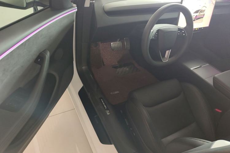Used Tesla Model 3 2024 High-Performance All-Wheel-Drive Version Driver Seat