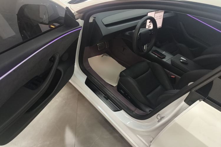 Used Tesla Model 3 2024 High-Performance All-Wheel-Drive Version Driver Seat