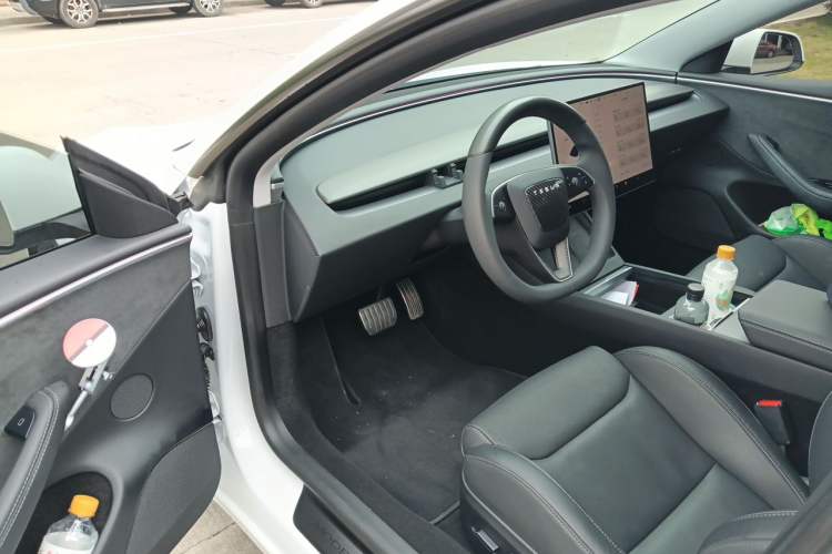Used Tesla Model 3 2024 High-Performance All-Wheel-Drive Version Driver Seat
