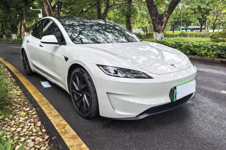 Used Tesla Model 3 2024 High-Performance All-Wheel-Drive Version Exterior 2