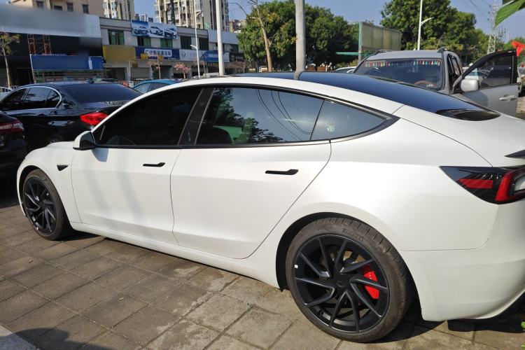 Used Tesla Model 3 2024 High-Performance All-Wheel-Drive Version Exterior 3