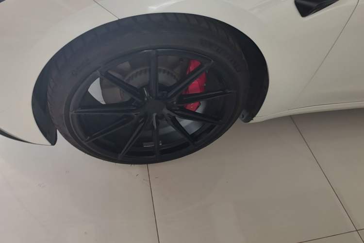 Used Tesla Model 3 2024 High-Performance All-Wheel-Drive Version Exterior 4