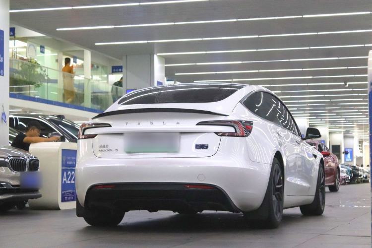 Used Tesla Model 3 2024 High-Performance All-Wheel-Drive Version Exterior 5