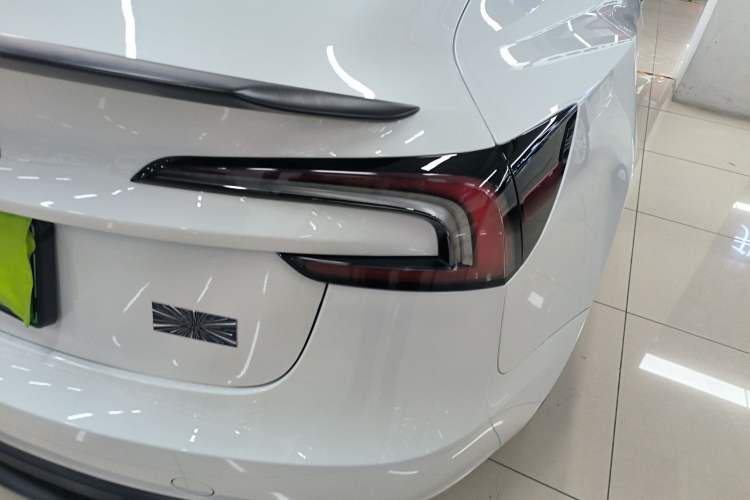 Used Tesla Model 3 2024 High-Performance All-Wheel-Drive Version Exterior 7