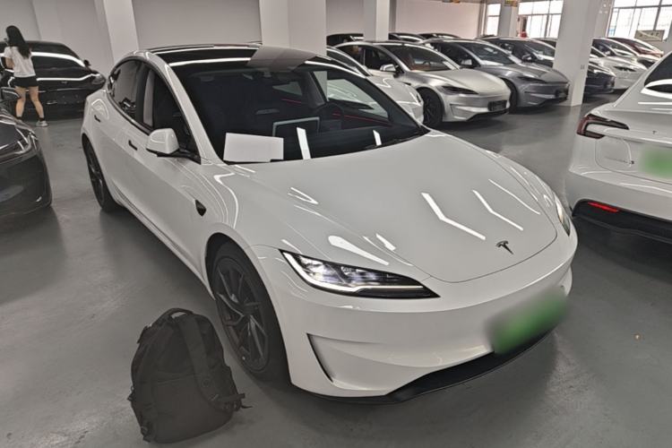 Used Tesla Model 3 2024 High-Performance All-Wheel-Drive Version Front Right 45 Deg