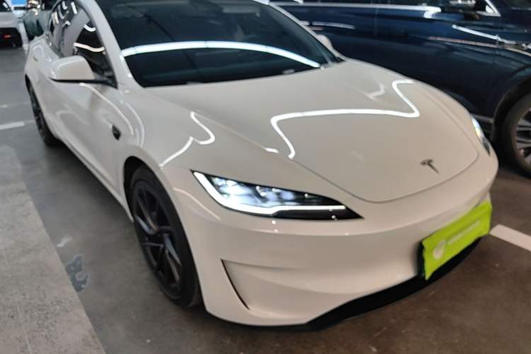 Used Tesla Model 3 2024 High-Performance All-Wheel-Drive Version Front Right 45 Deg