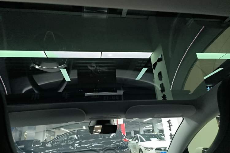 Used Tesla Model 3 2024 High-Performance All-Wheel-Drive Version Headliner
