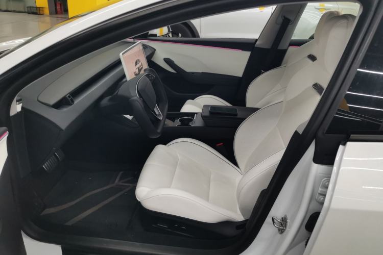 Used Tesla Model 3 2024 High-Performance All-Wheel-Drive Version Left Front Seat