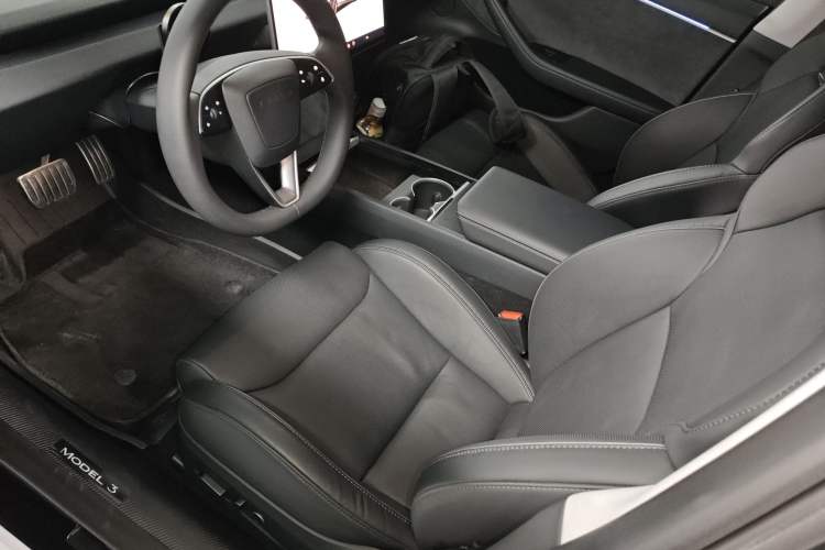 Used Tesla Model 3 2024 High-Performance All-Wheel-Drive Version Left Front Seat