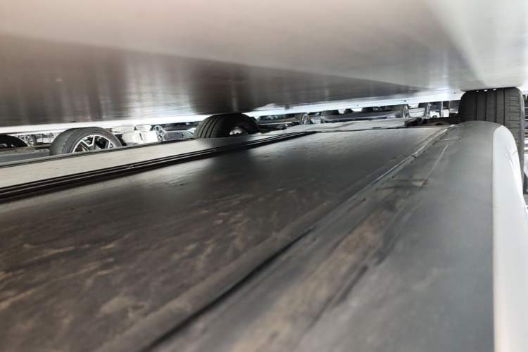 Used Tesla Model 3 2024 High-Performance All-Wheel-Drive Version Left Side Sill
