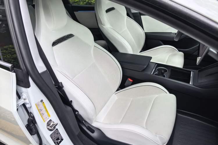 Used Tesla Model 3 2024 High-Performance All-Wheel-Drive Version Right Front Seat