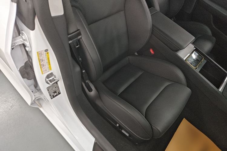 Used Tesla Model 3 2024 High-Performance All-Wheel-Drive Version Right Front Seat