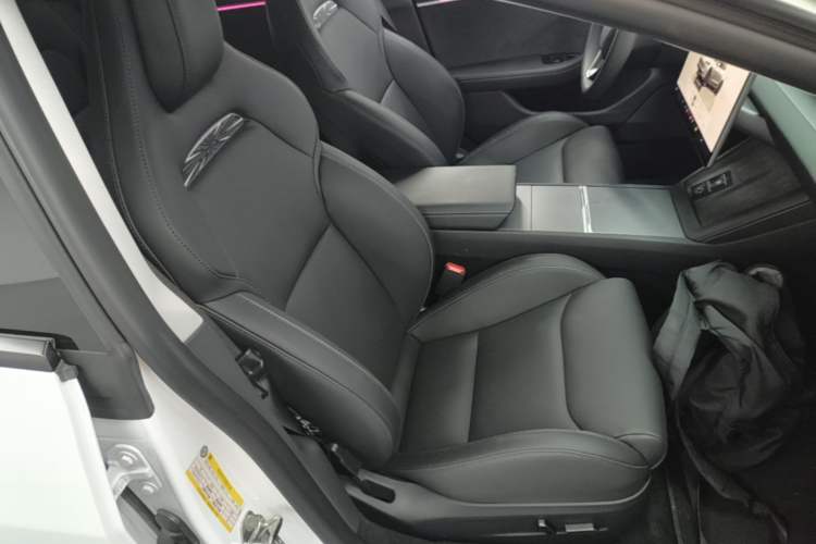 Used Tesla Model 3 2024 High-Performance All-Wheel-Drive Version Right Front Seat