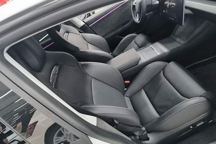 Used Tesla Model 3 2024 High-Performance All-Wheel-Drive Version Right Front Seat
