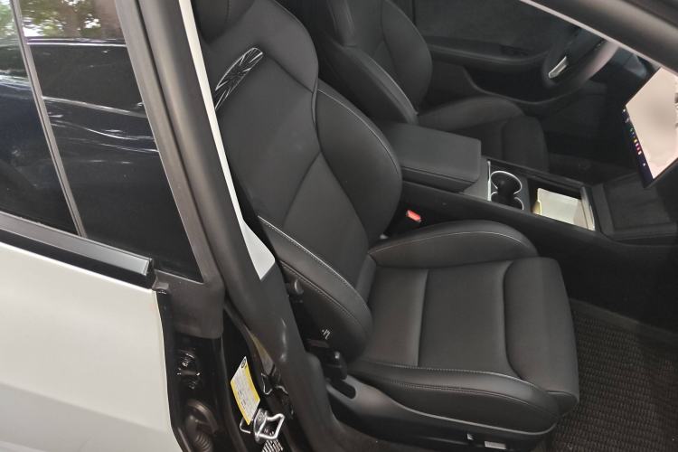 Used Tesla Model 3 2024 High-Performance All-Wheel-Drive Version Right Front Seat