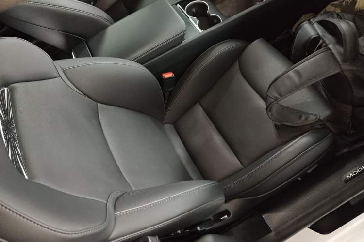 Used Tesla Model 3 2024 High-Performance All-Wheel-Drive Version Right Front Seat