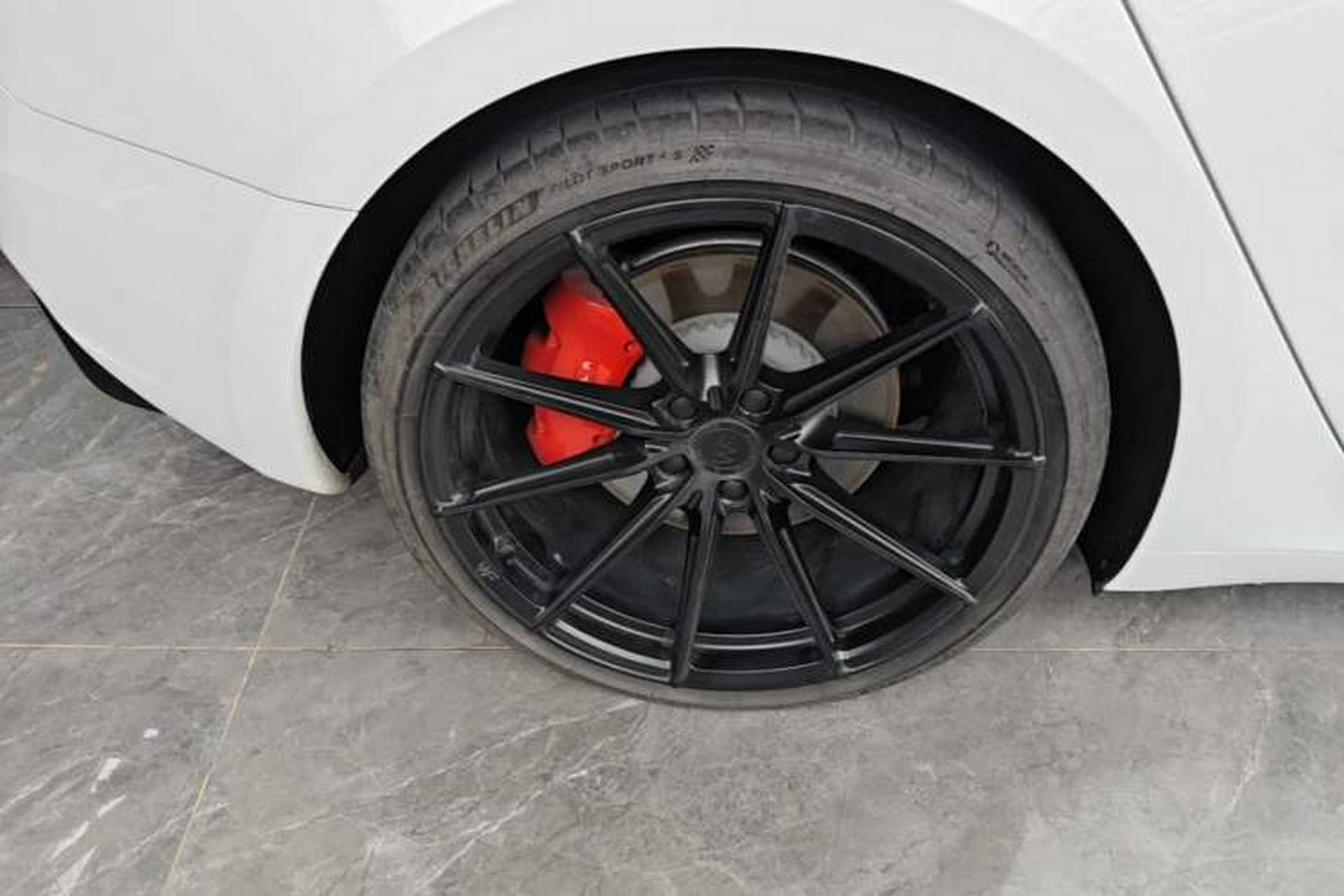 Used Tesla Model 3 2024 High-Performance All-Wheel-Drive Version Right Rear Wheel Hub