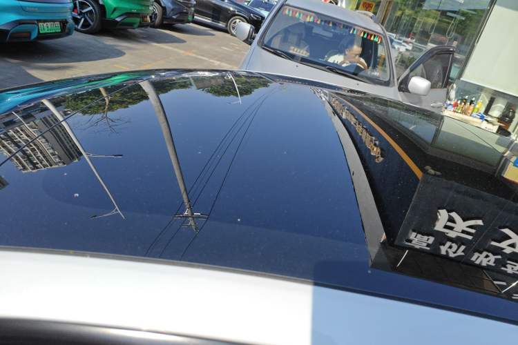 Used Tesla Model 3 2024 High-Performance All-Wheel-Drive Version Roof