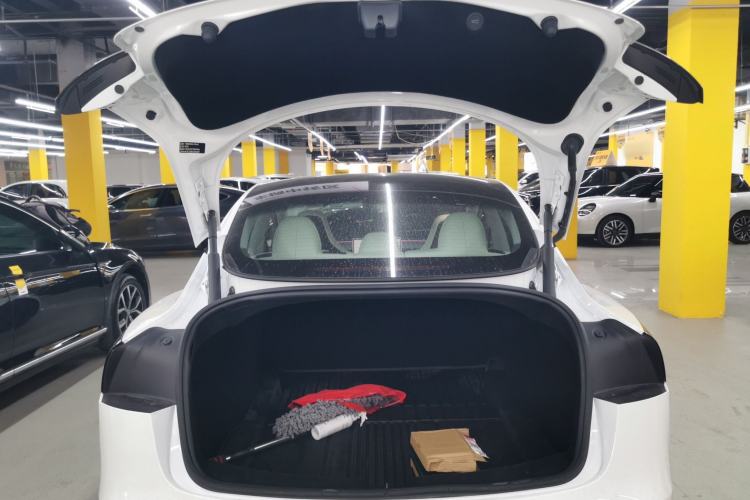 Used Tesla Model 3 2024 High-Performance All-Wheel-Drive Version Trunk