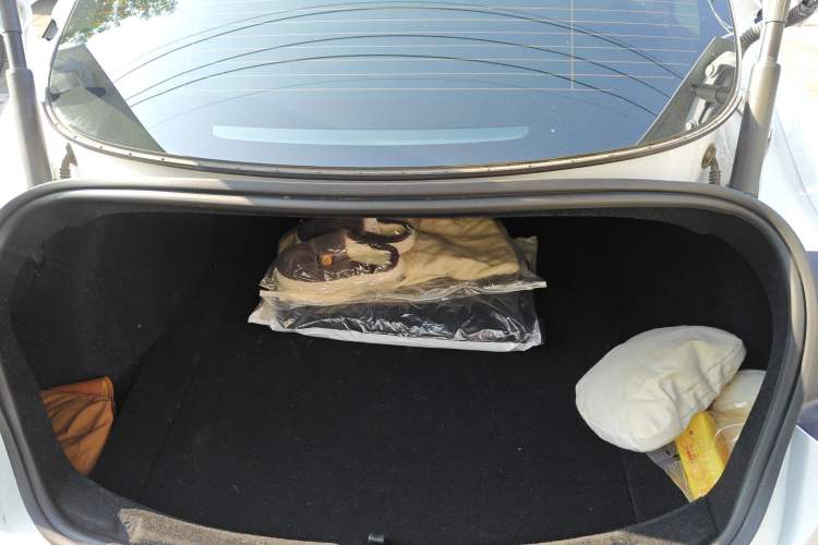 Used Tesla Model 3 2024 High-Performance All-Wheel-Drive Version Trunk