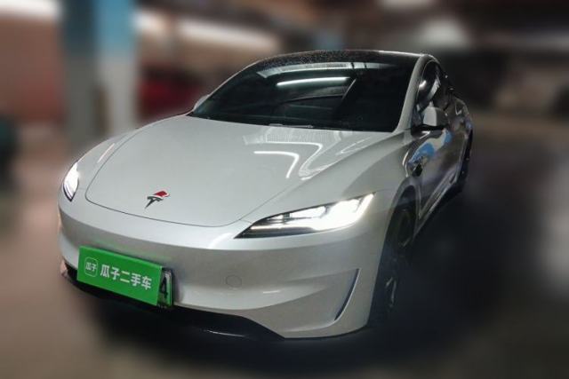 Used Tesla Model 3 2024 High-Performance All-Wheel-Drive Version