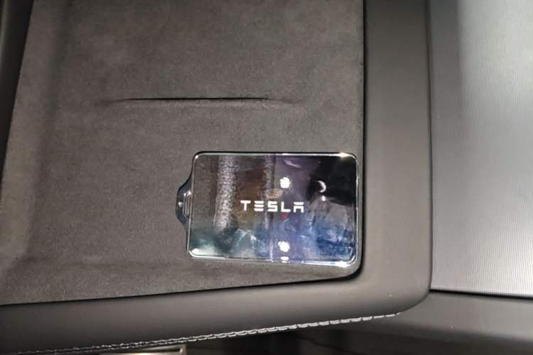 Used Tesla Model 3 2024 High-Performance All-Wheel-Drive Version Vehicle Key