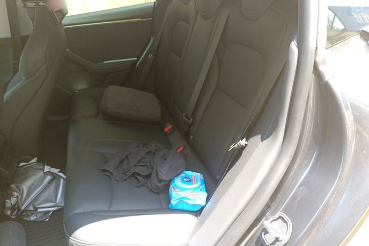 Used Tesla Model 3 2024 High-Performance All-Wheel-Drive Version Left Rear Seat