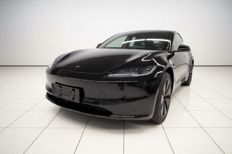 Tesla Model 3 2025 Model Revised Rear-Wheel-Drive Version