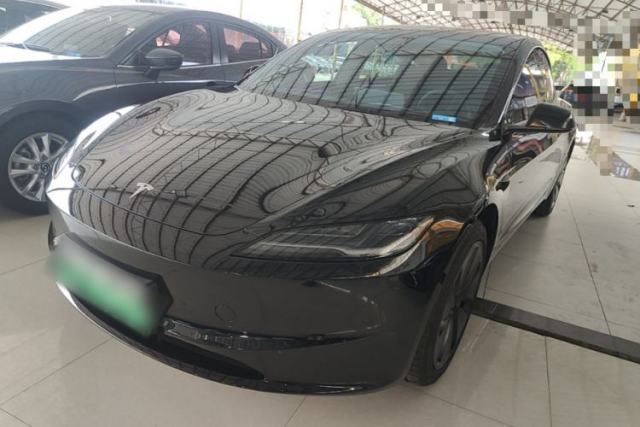 Used Tesla Model 3 2025 Rear-Wheel-Drive Version