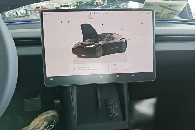 Used Tesla Model 3 2025 Rear-Wheel-Drive Version Audio And AC Panel
