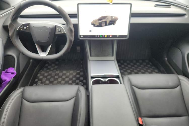Used Tesla Model 3 2025 Rear-Wheel-Drive Version Center Console